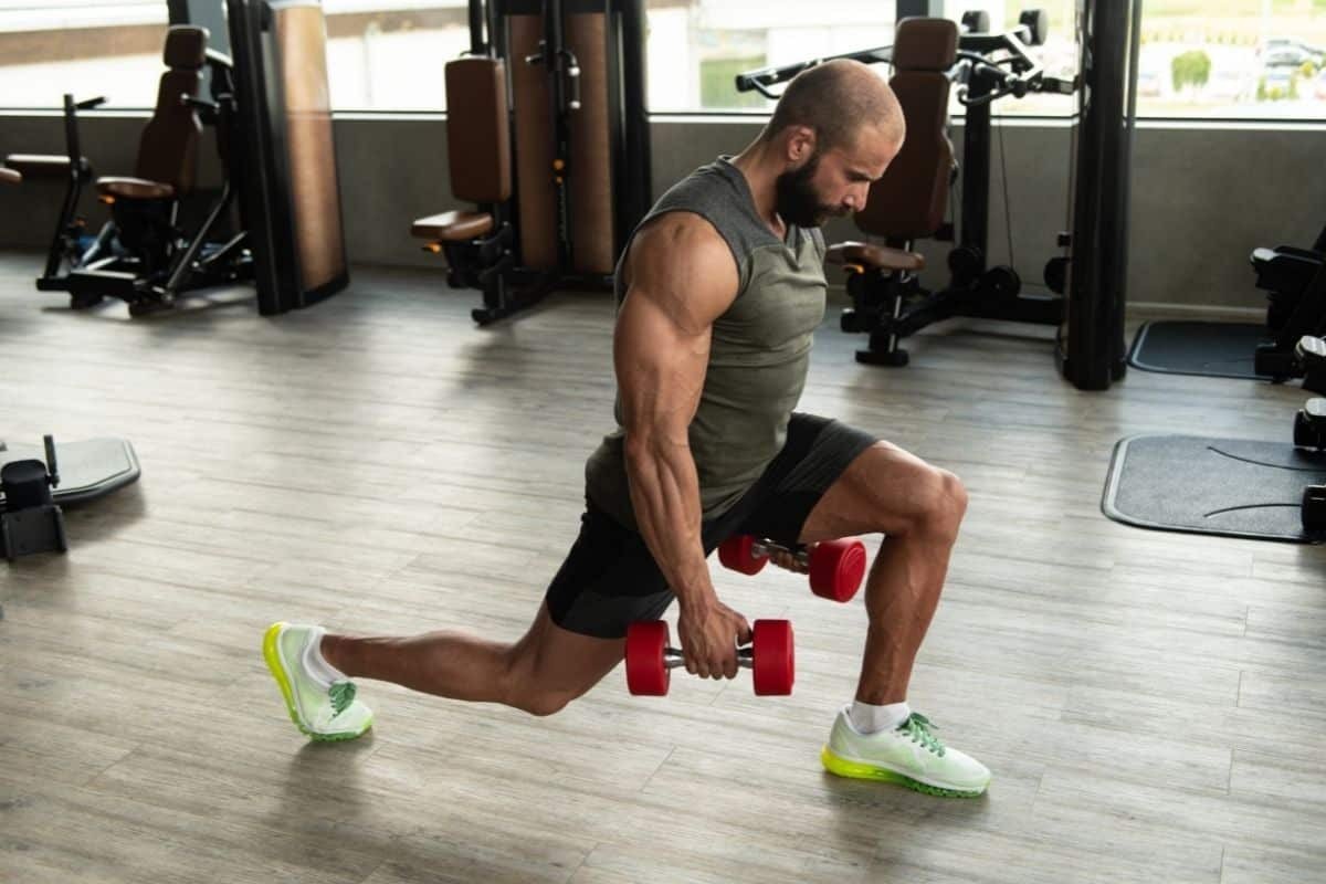Athlete performing different dumbbell quad exercises